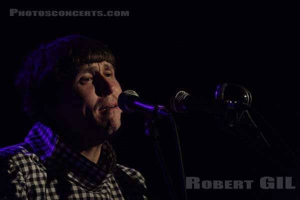 FINN - 2008-10-03 - PARIS - La Maroquinerie - 